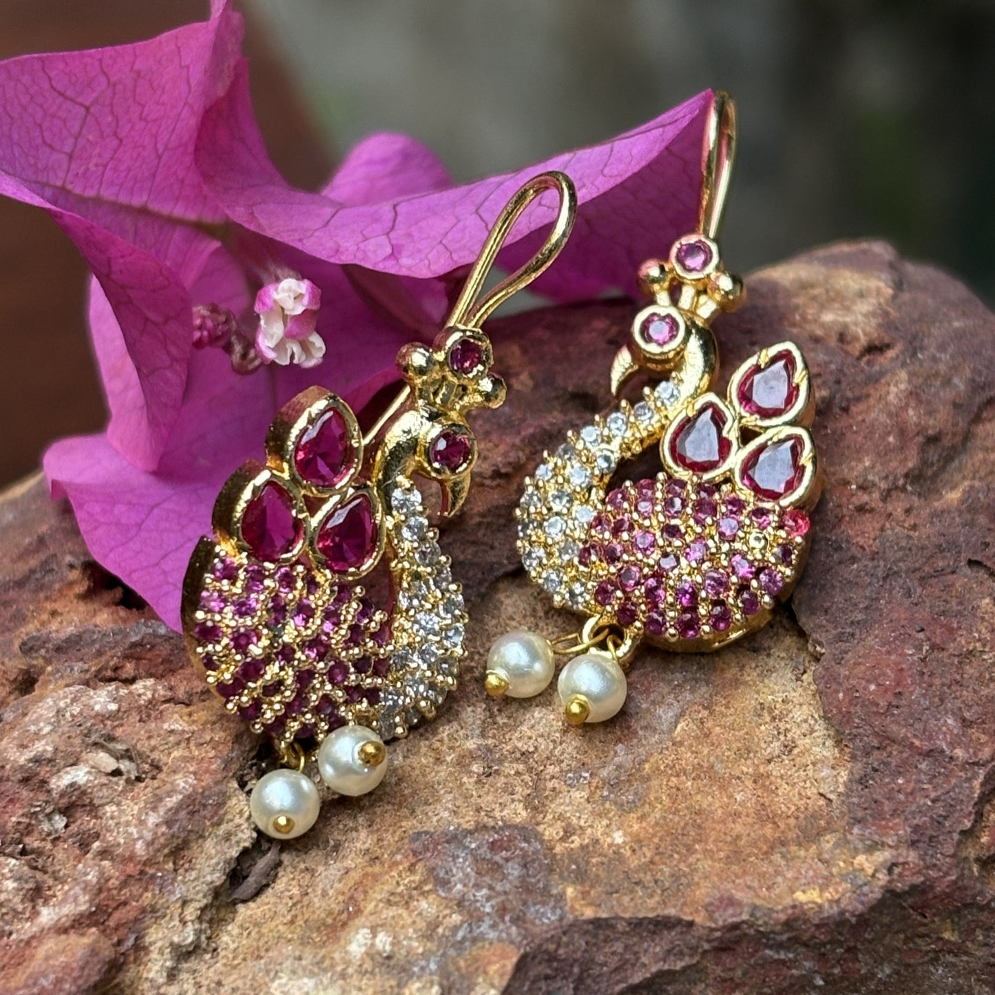 चापाची बुगडी - Mayura Bugadi