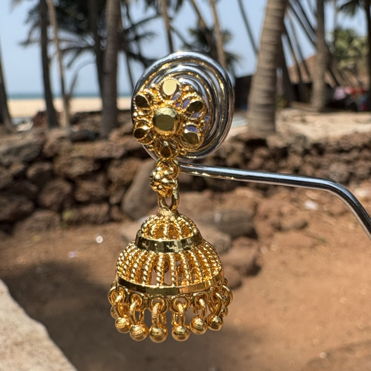 पुष्पफूल सोनेरी झुमके- Pushp Phool Soneri  Zumke