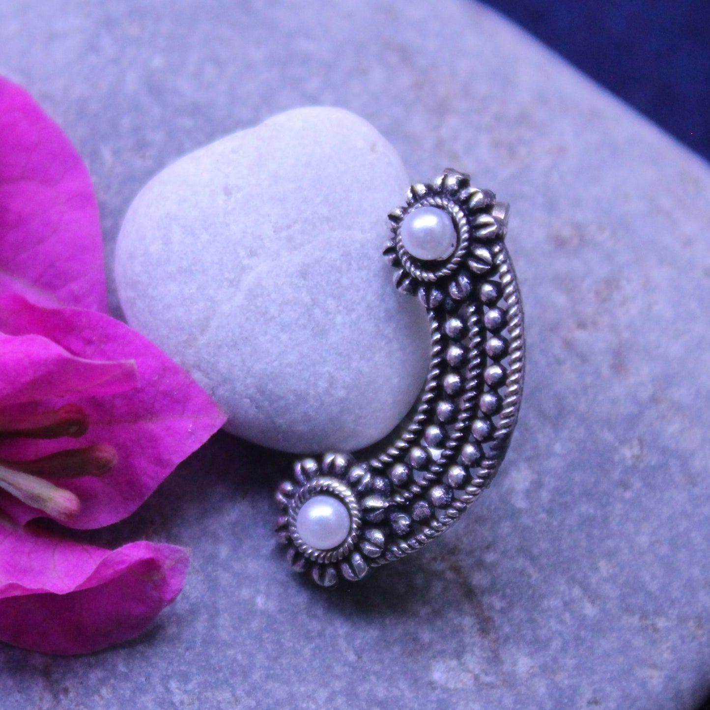 बाणू - Banu Style Nose Pin