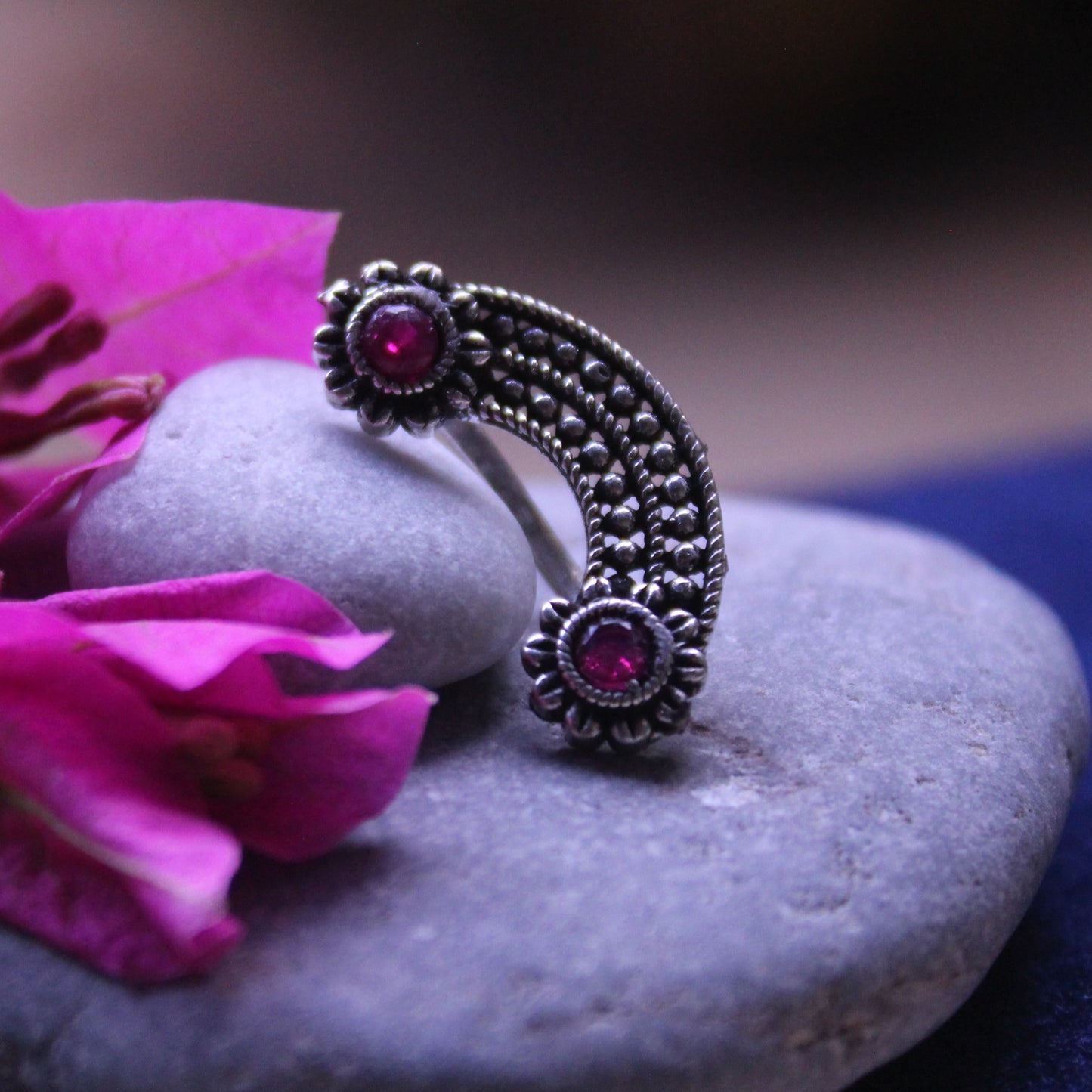 बाणू - Banu Style Nose Pin