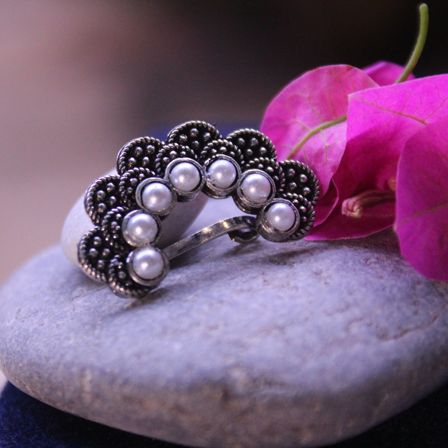 बाणू - Banu Style Nose Pin