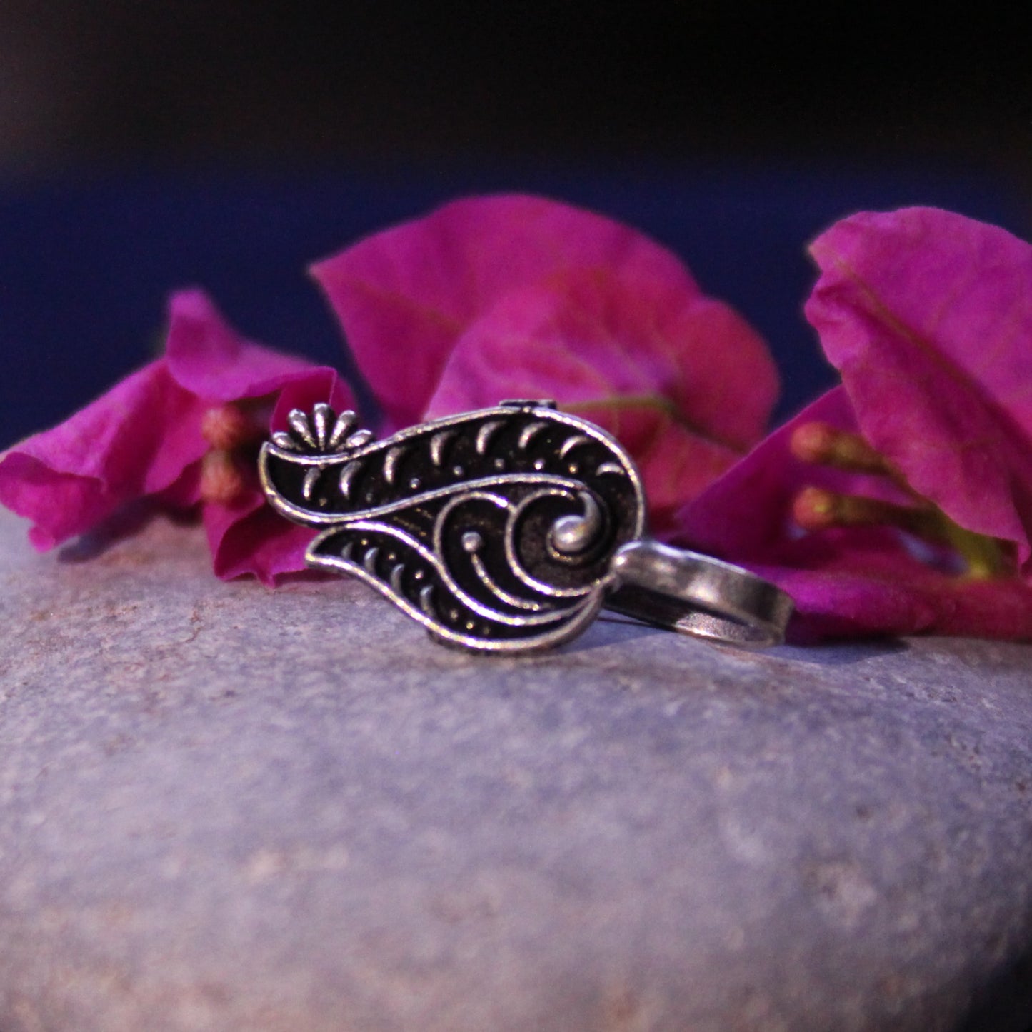 नाक पिन ( Nose Pins)