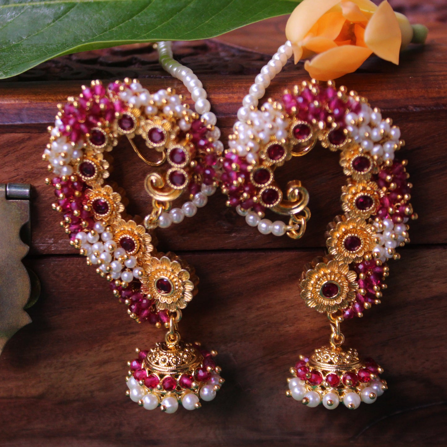 कर्णमंजिरी कान - KarnaManjiri Kaan (Handcrafted)
