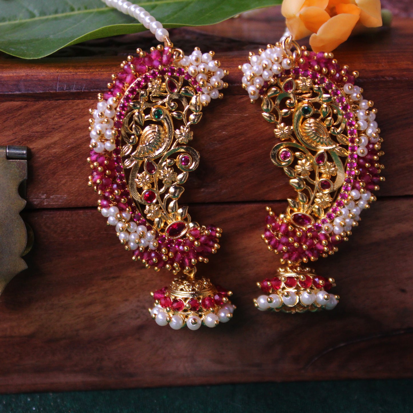 कर्णमयूर कान - KarnaMayur Kaan (Ruby)(Handcrafted)