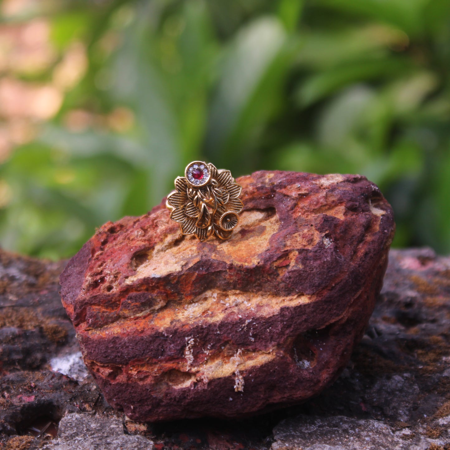 अंगठी -  Rajwadi Finger Ring