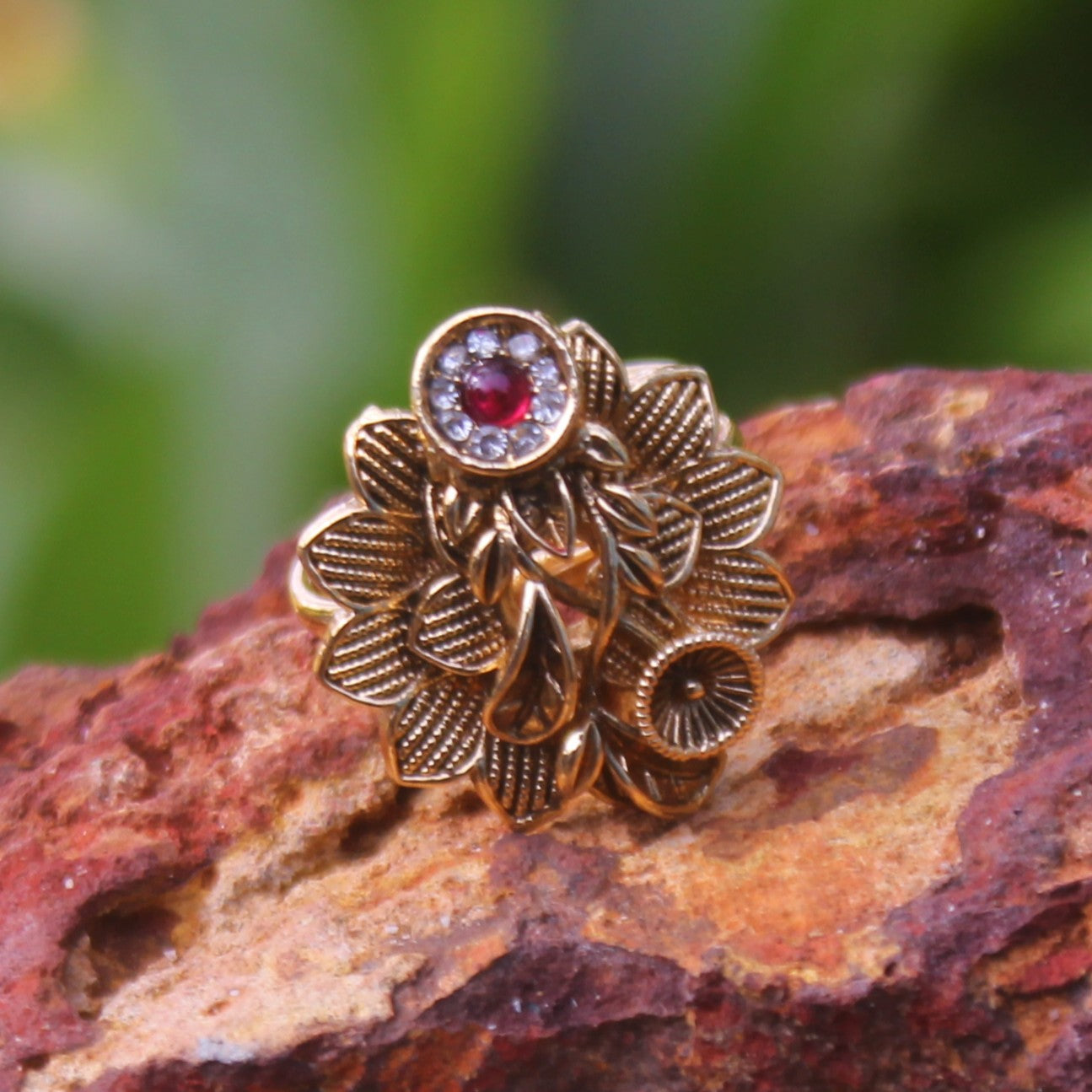 अंगठी -  Rajwadi Finger Ring