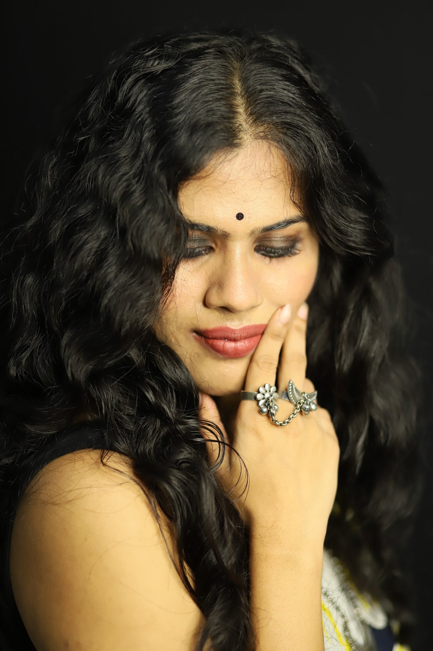 अंगठी चंद्रकोर -फुल - Finger Ring (Chandrakor Flower)