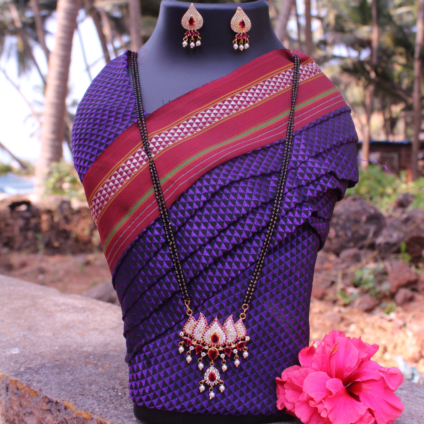 कमळ मंगळसूत्र  - Kamal Mangalsutra