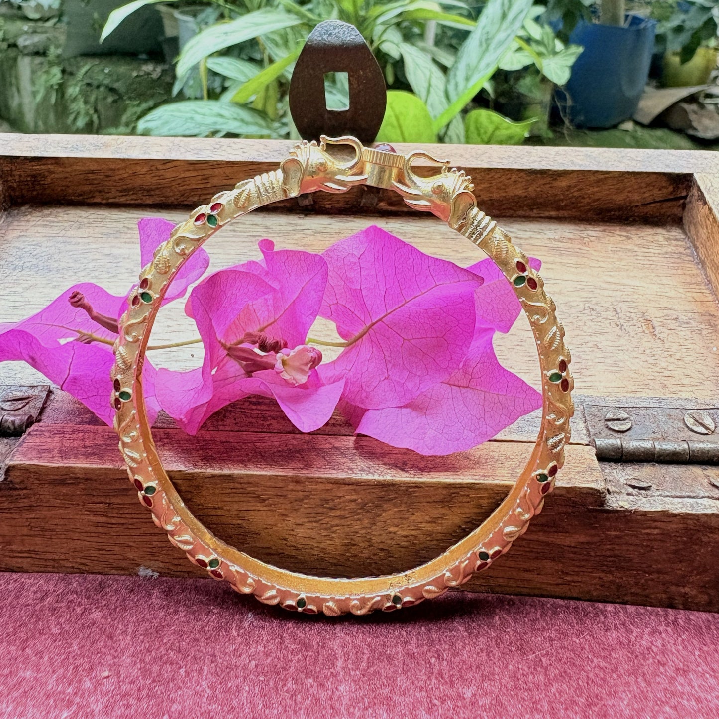 हस्तीमुख तोडे - Hastimukh Tode (Meenakari Work)