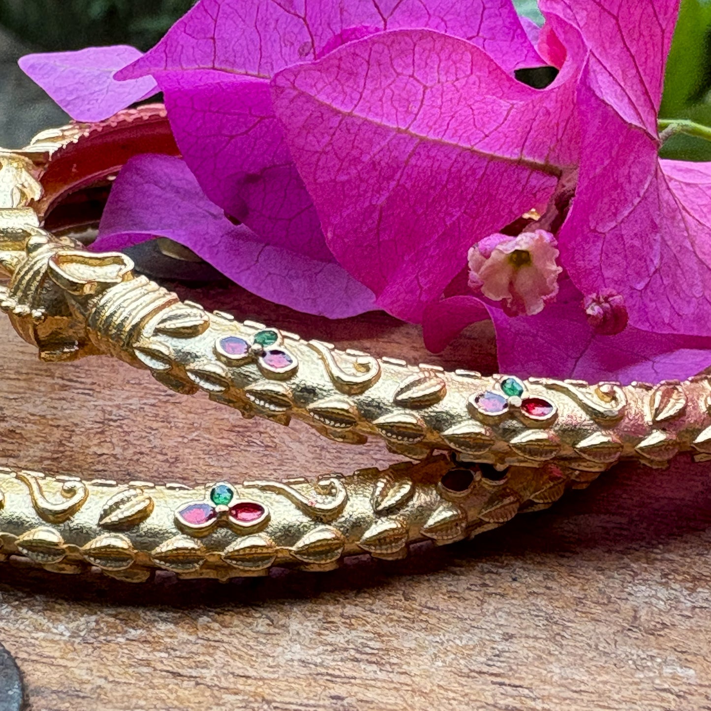 हस्तीमुख तोडे - Hastimukh Tode (Meenakari Work)