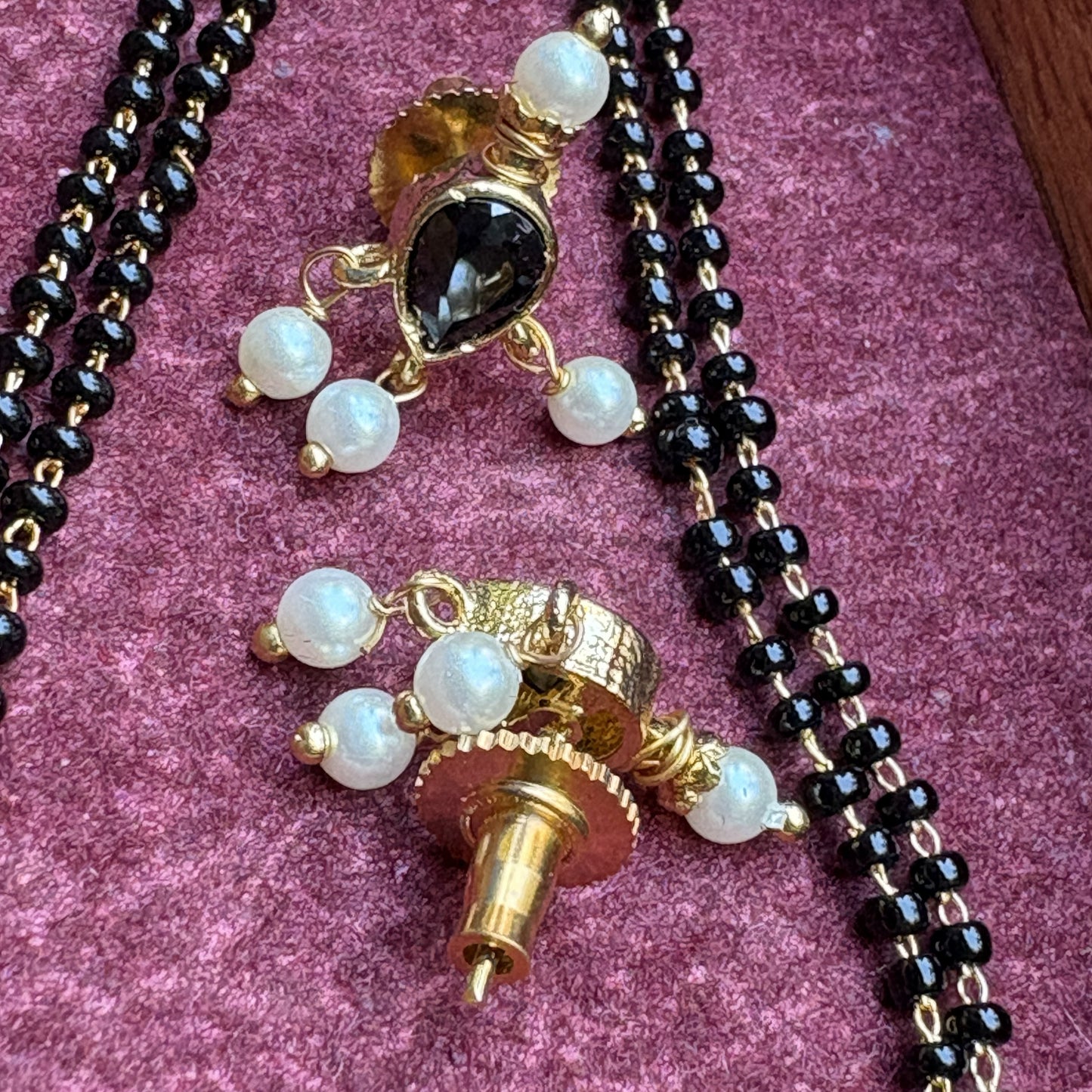 तन्मणी मंगळसूत्र  - Tanmani Mangalsutra (Black)