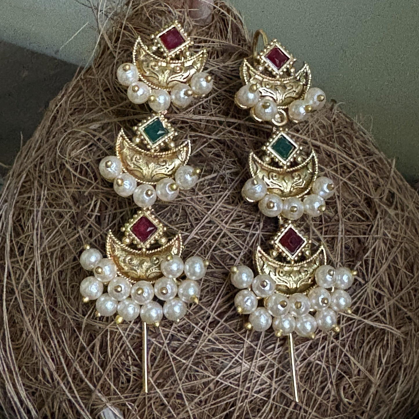 चंद्रकळा बुगडी - Chandrakala Clip-on Ear Cuff