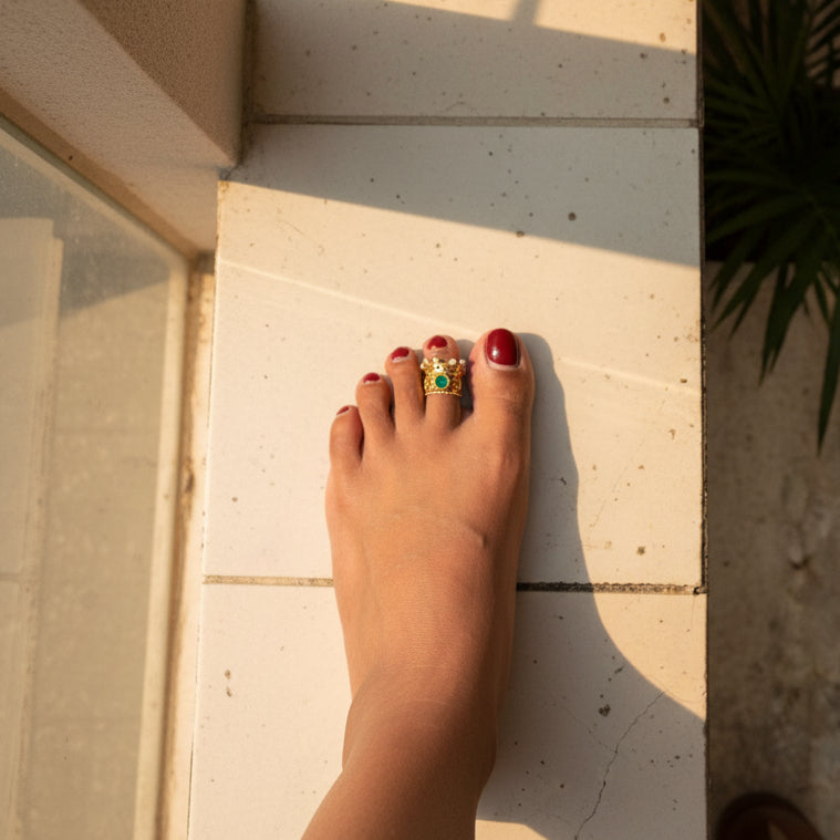 Bugadi cum Toe Ring
