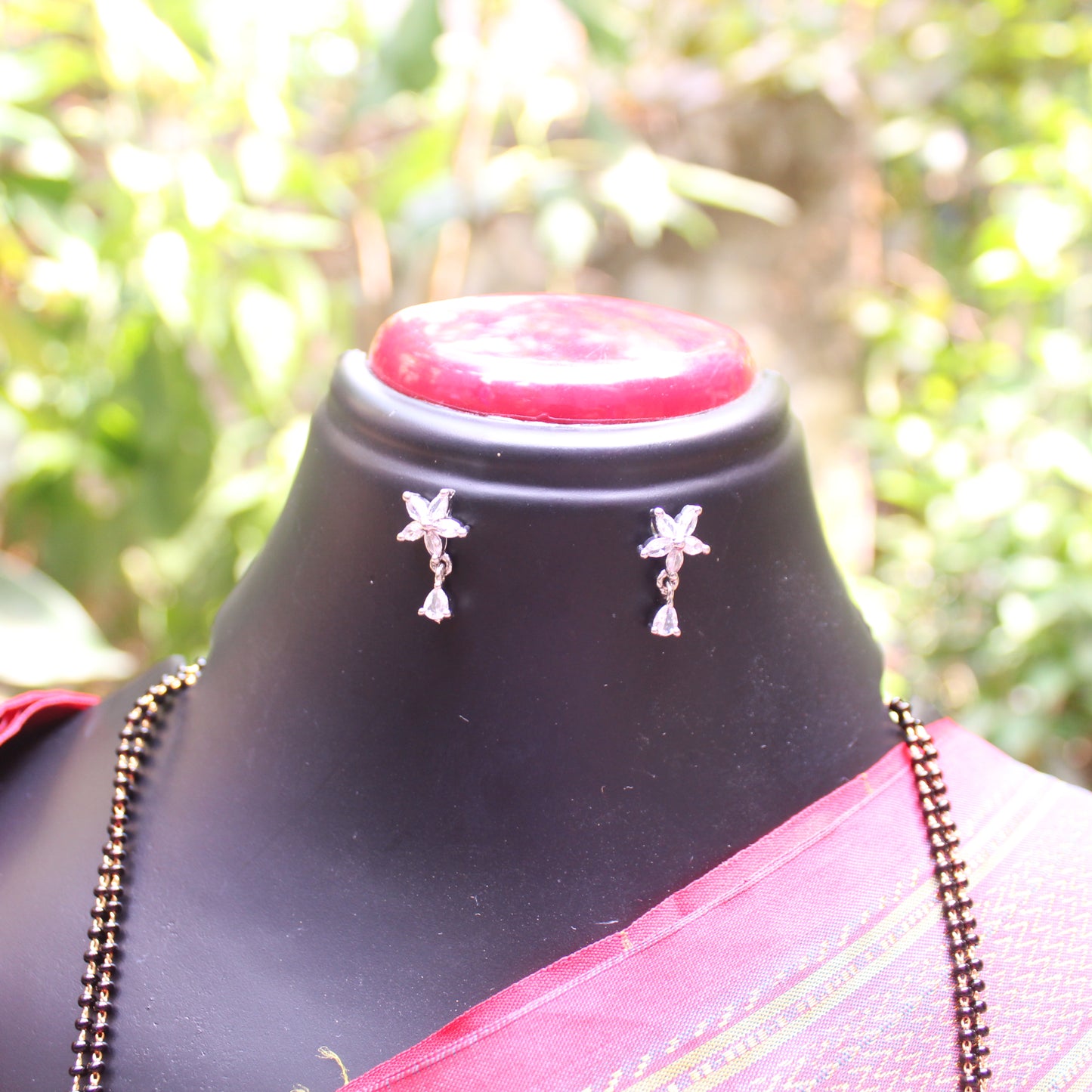 मंगळसूत्र  - Mohini Leaf Drop Mangalsutra