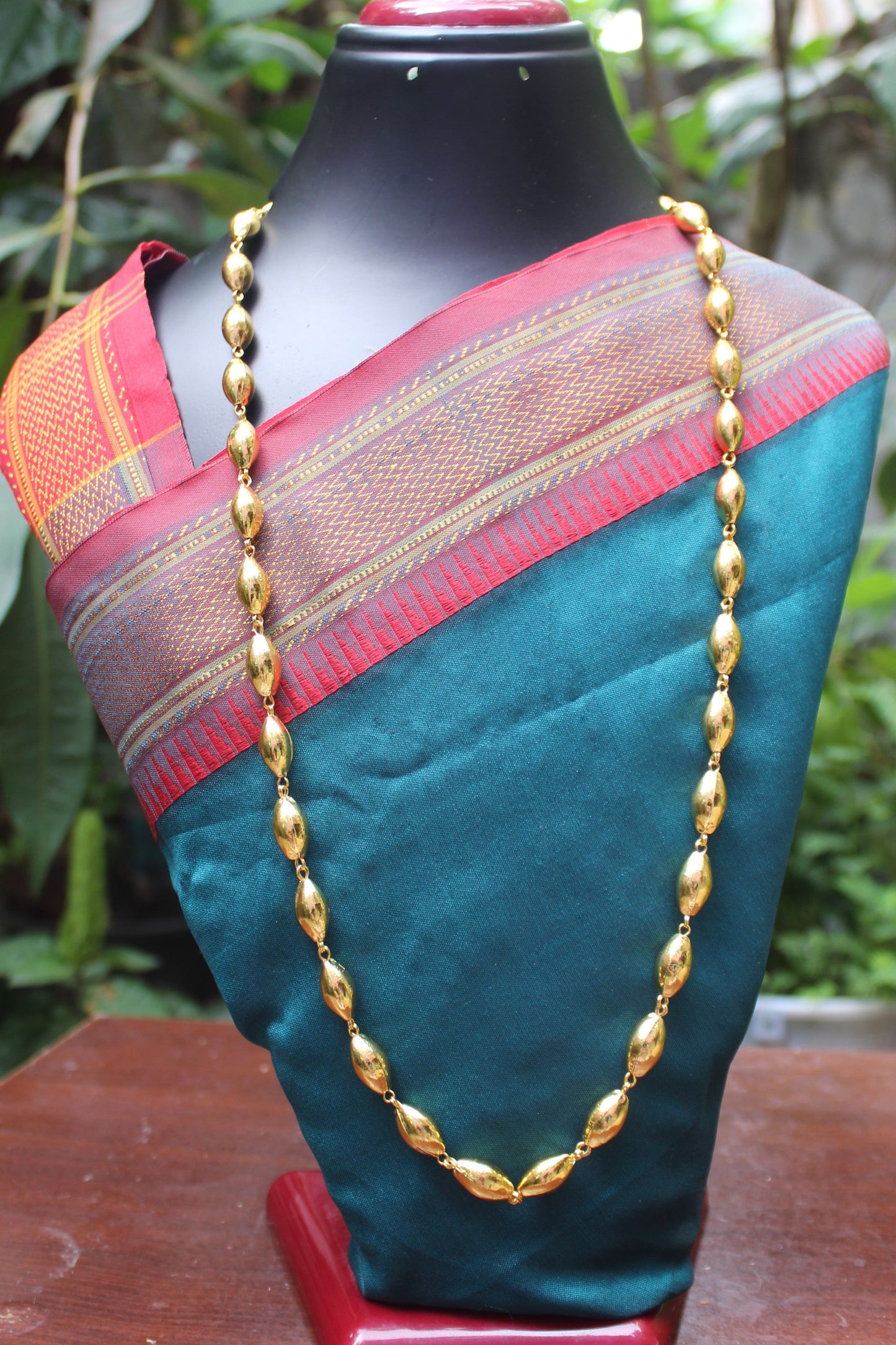एक पदरी बोरमाळ लांबट मणी - Bormaal Lambde Mani - Singe Layered