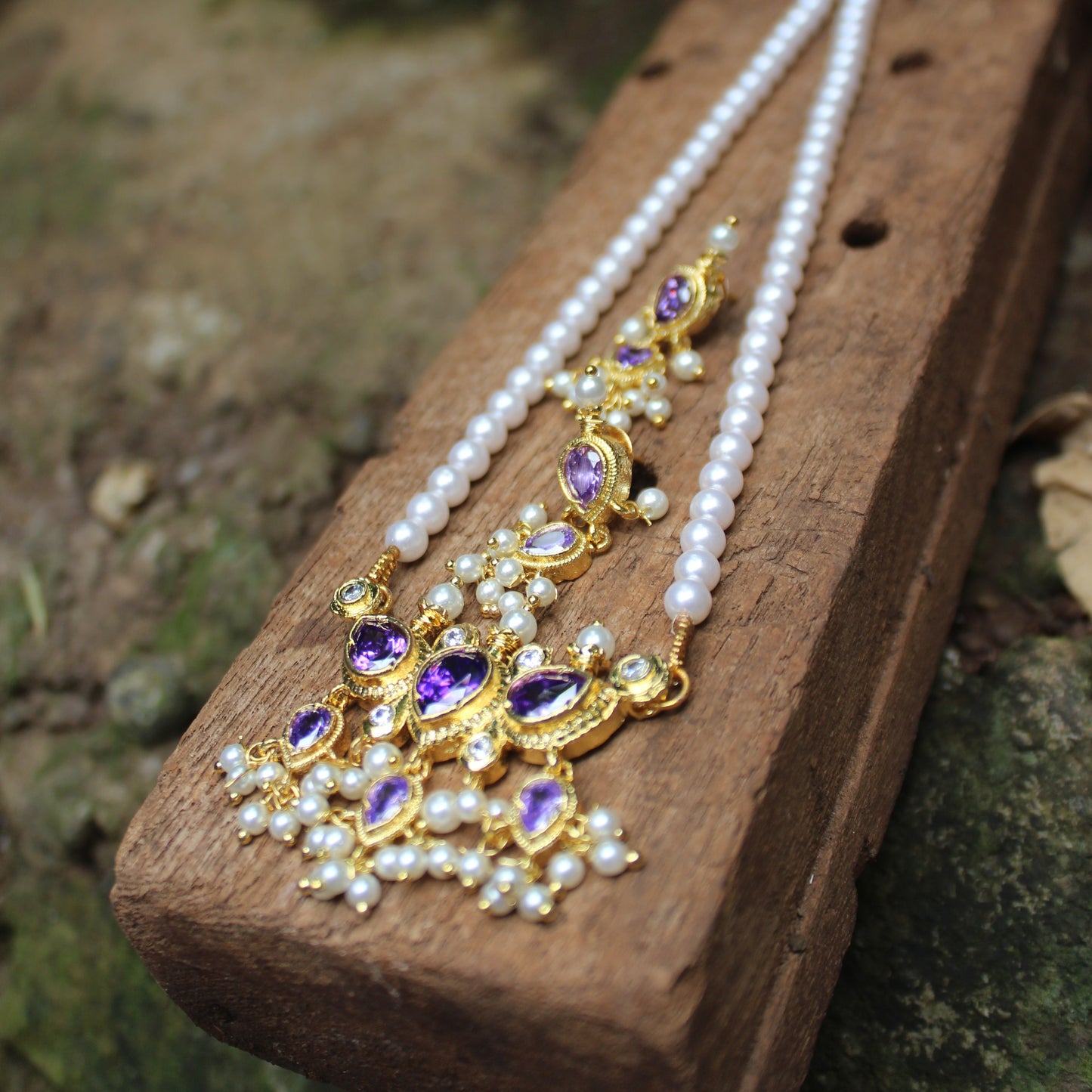 जांभळारत्न तन्मणी - Jambhalaratna Tanmani (3 Stones)