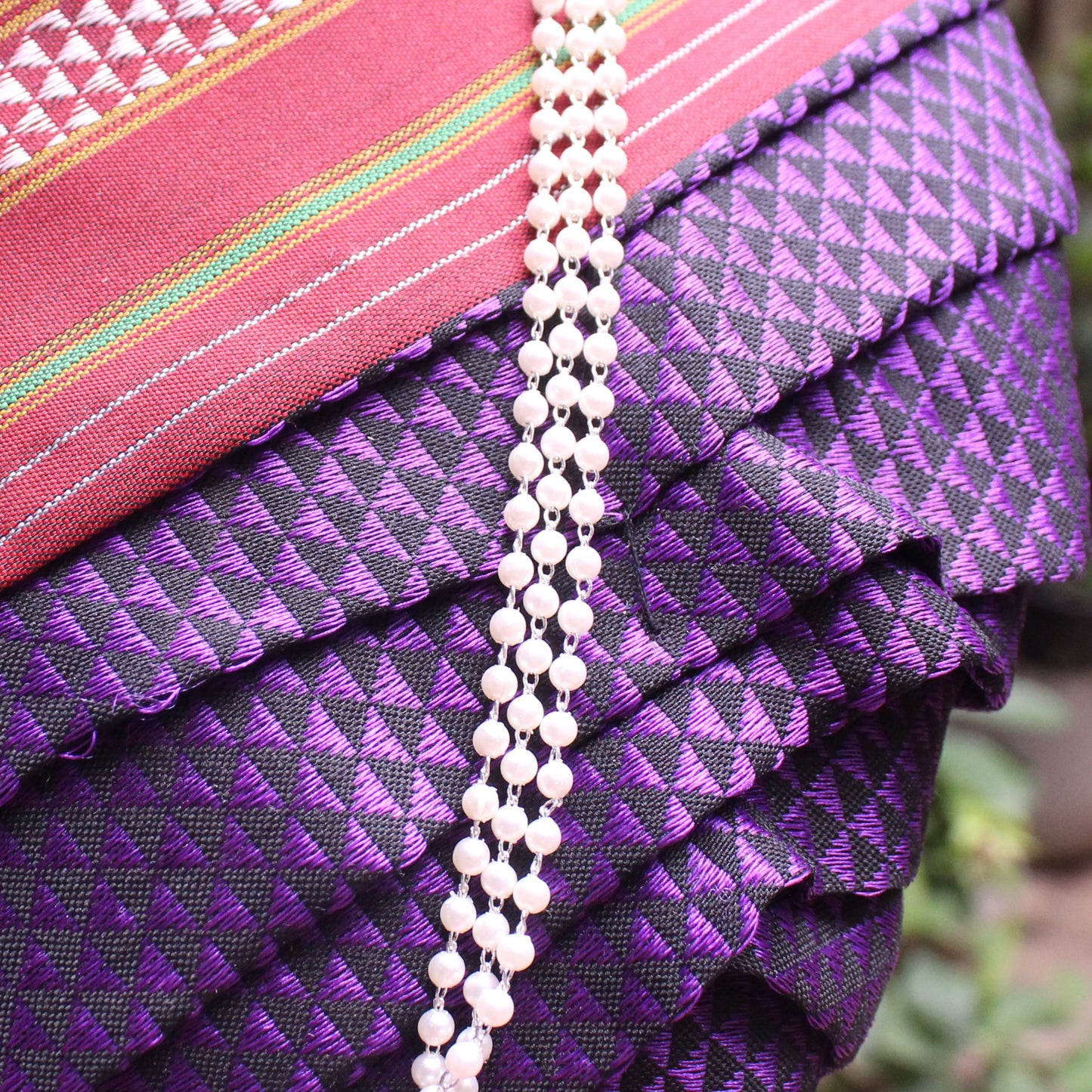 नीलमरत्न तन्मणी - Neelamratna Tanmani (5 Stones)