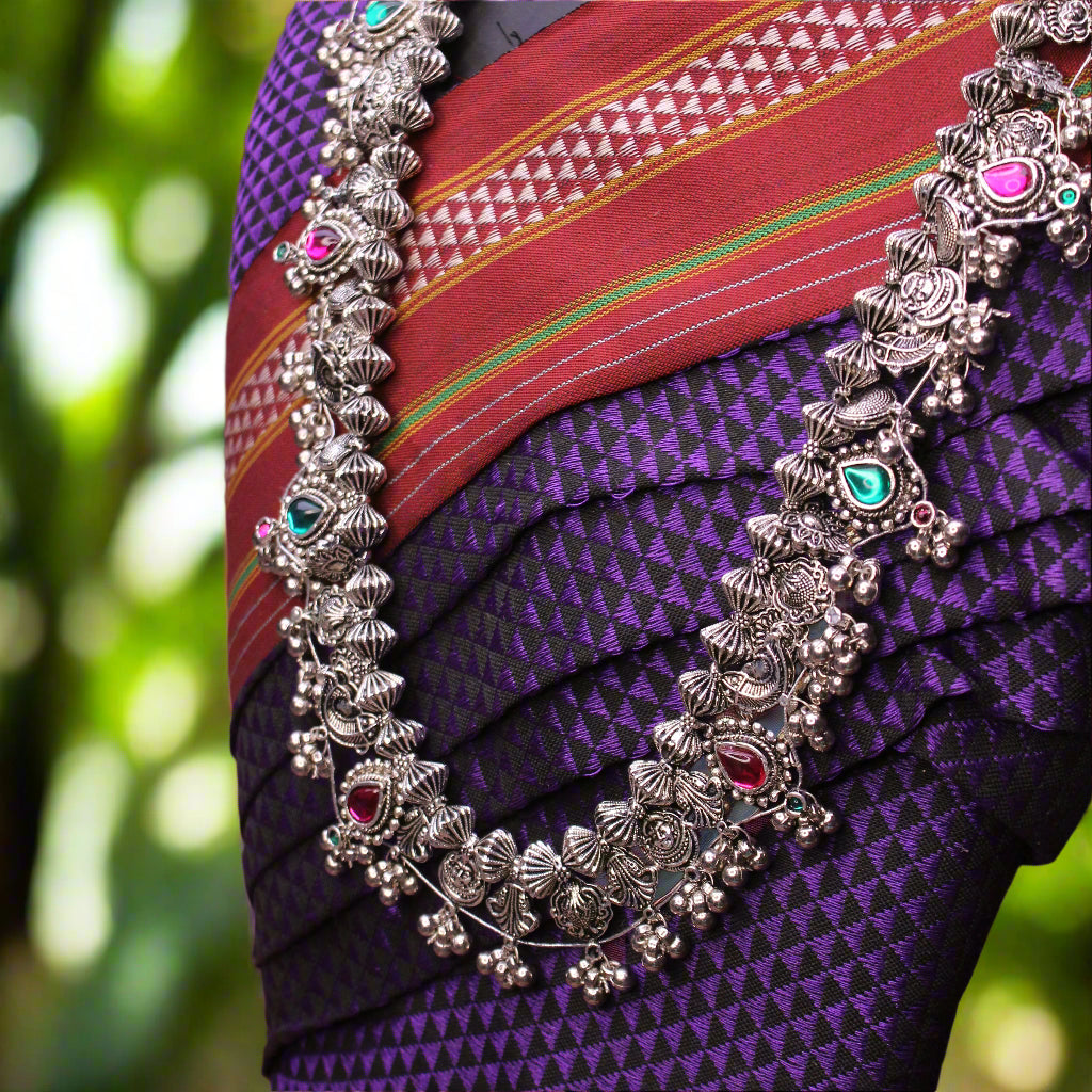 स्वामिनी कोल्हापुरी साज -Swamini Kolhapuri Saaj (20 Inches)