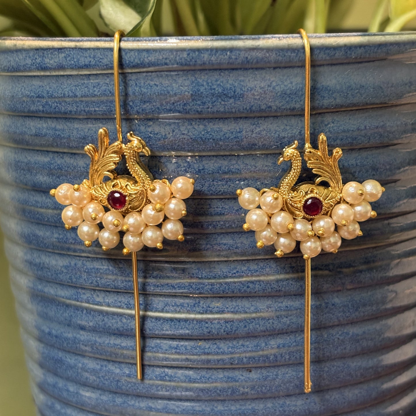चापाची बुगडी - Morika Clip-on Ear Cuff