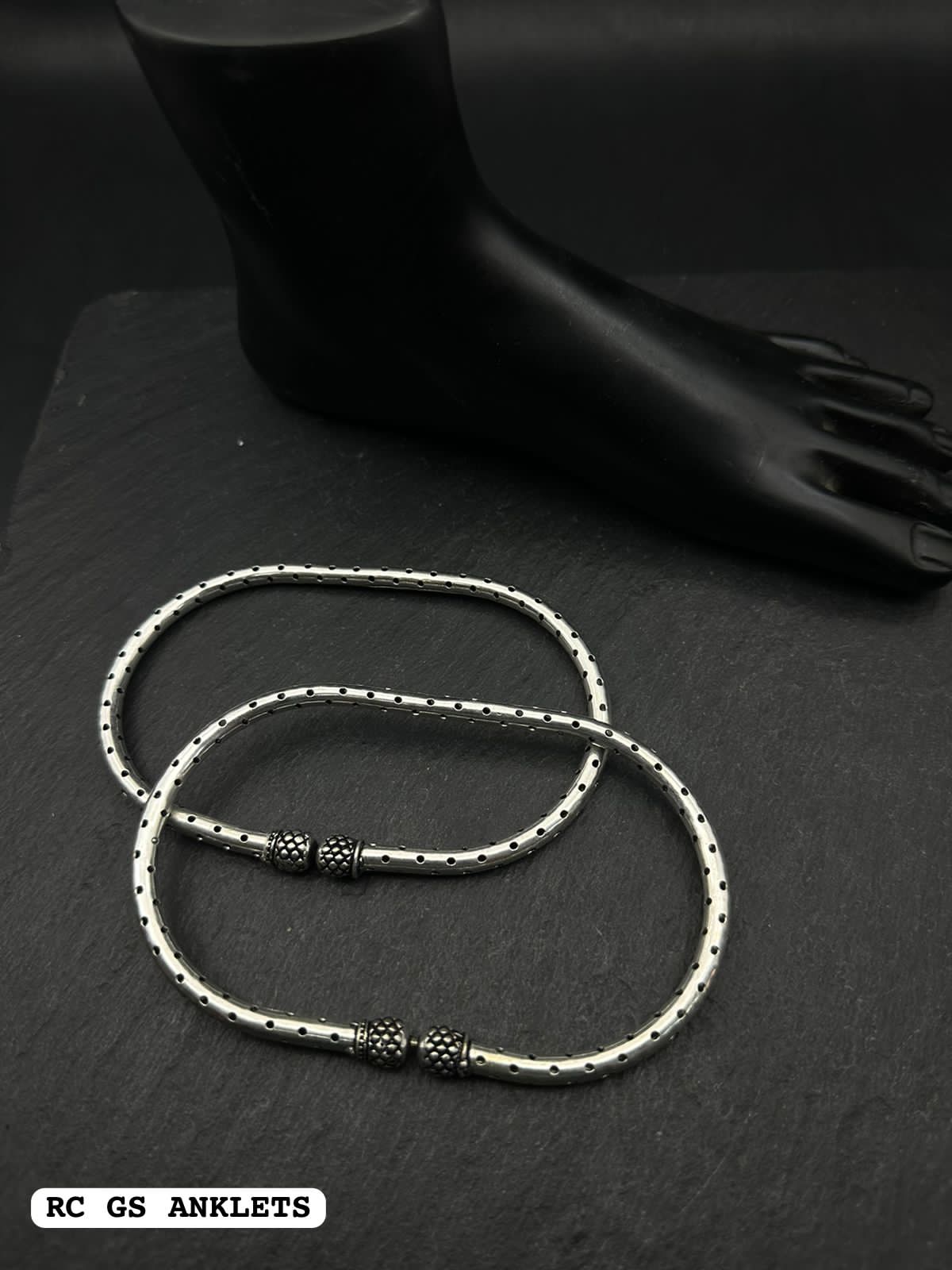 कडा - Kada -Oval Shaped
