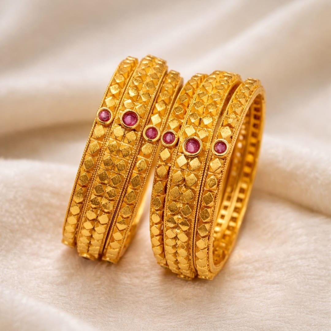 अष्टपैलू - Ashtapailu Bangles