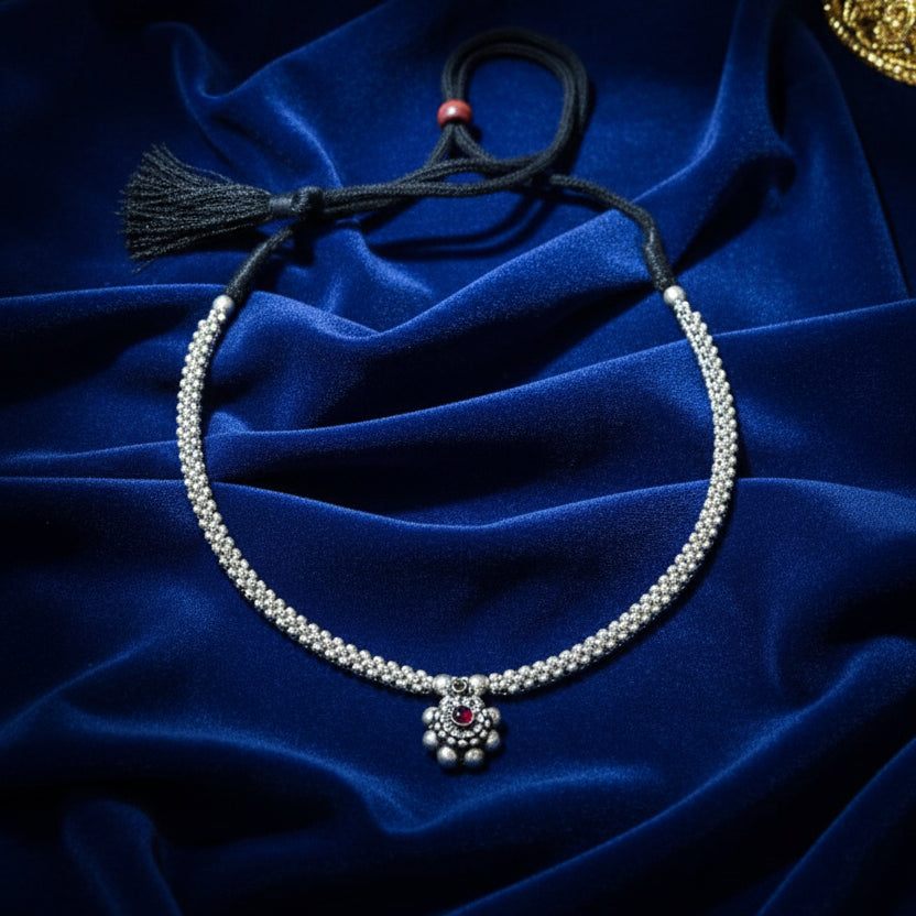 ठुशी साज घाट  – Thushi Saaj Ghat Pendant