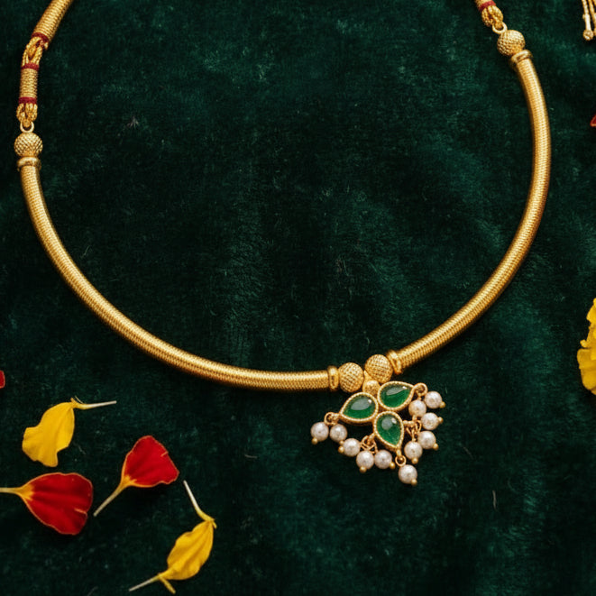 माणिक सरी - Manik Sari (Belpan-Emerald)