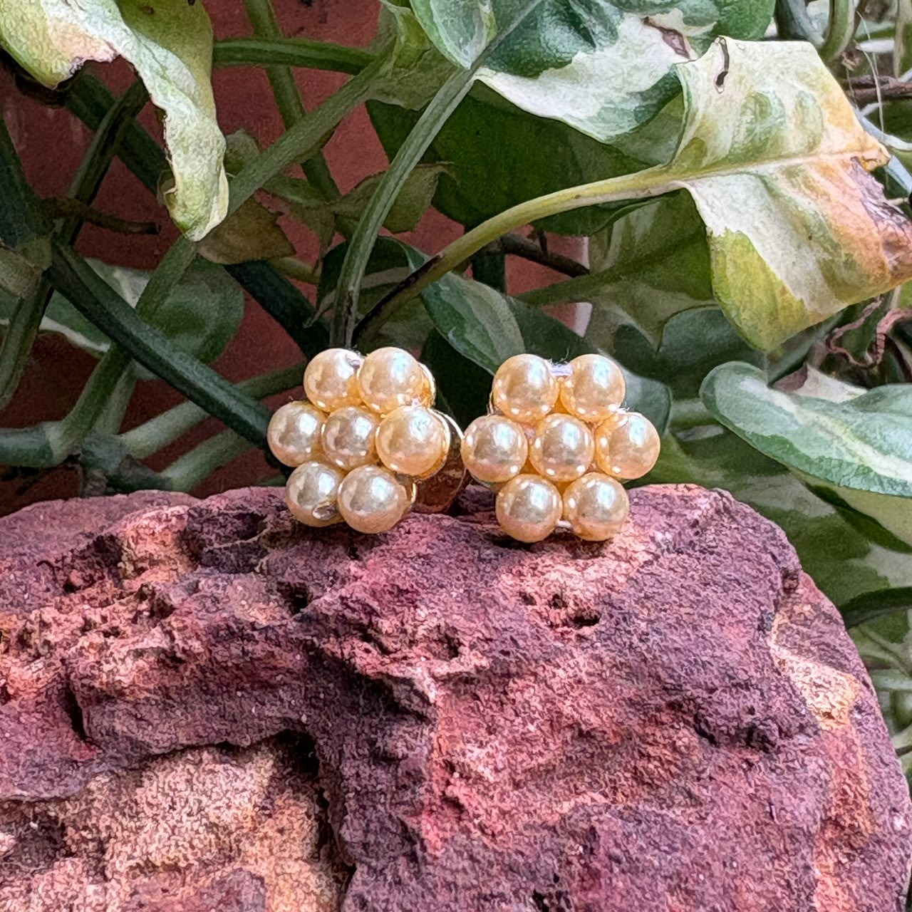 कुडी - Swarovski Crystal Pearl Kudi