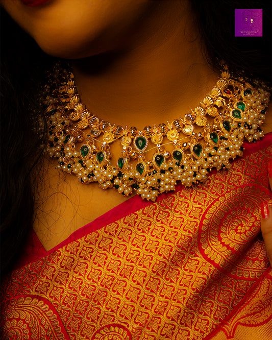 कोल्हापुरी साज -(Panadi Green Kolhapuri Saaj)