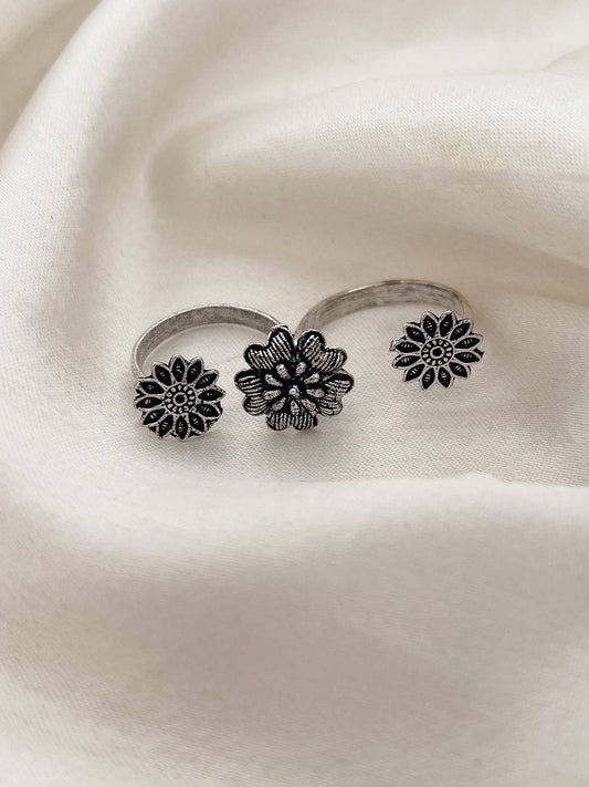 अंगठी - Two Finger Ring